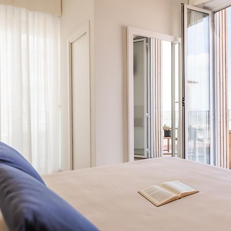 Hotel Capanni Bellaria-Igea Marina Bagian luar foto