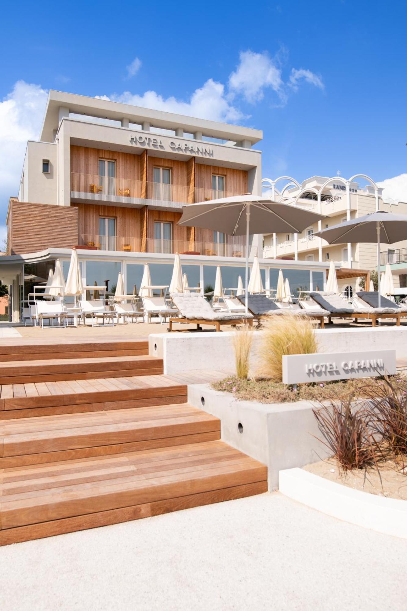 Hotel Capanni Bellaria-Igea Marina Bagian luar foto