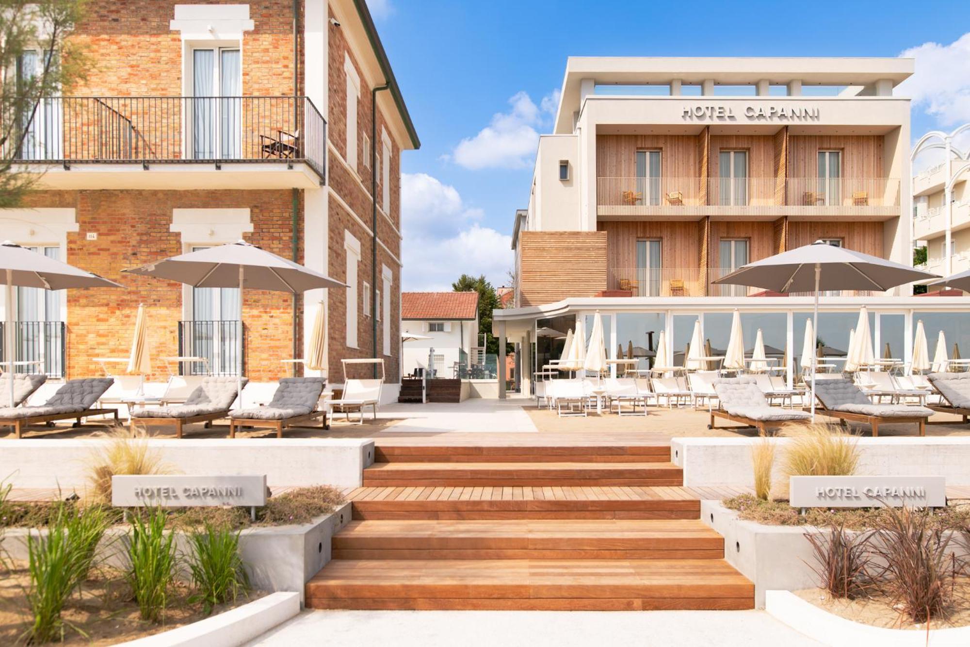 Hotel Capanni Bellaria-Igea Marina Bagian luar foto